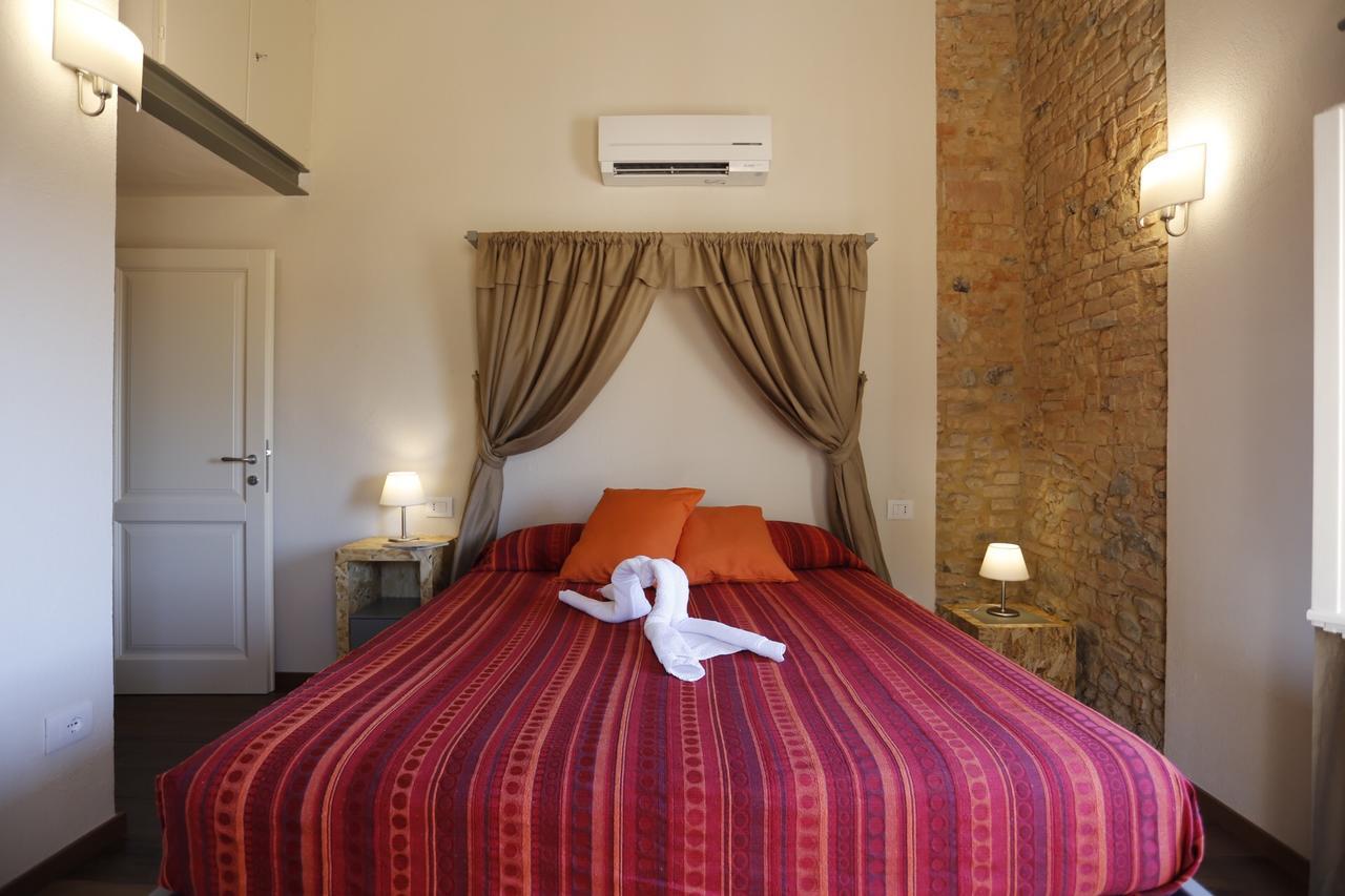 Il Maramaldo Bed&Breakfast-Restaurant Lajatico Kültér fotó